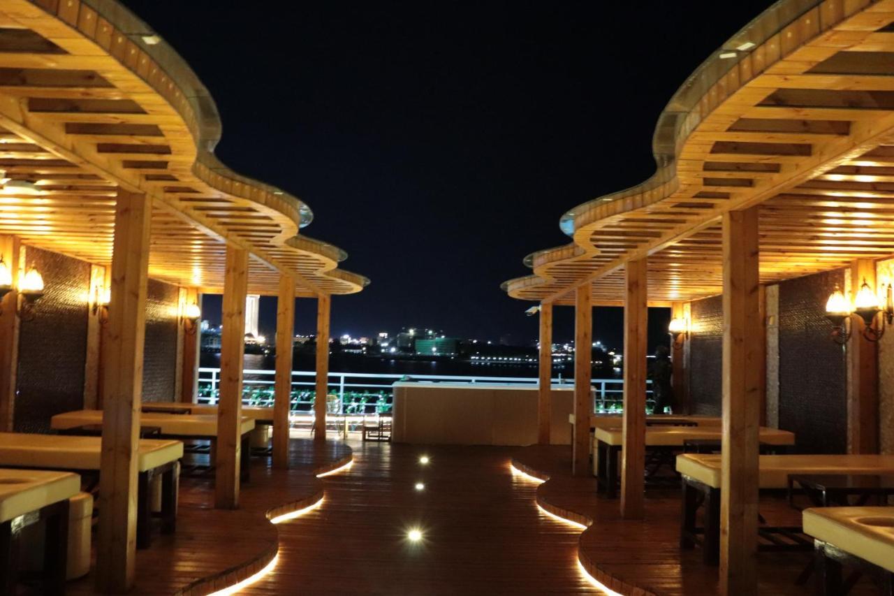 JWM Hotel&Casino Sihanoukville Esterno foto