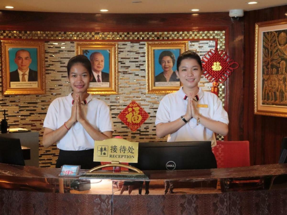 JWM Hotel&Casino Sihanoukville Esterno foto